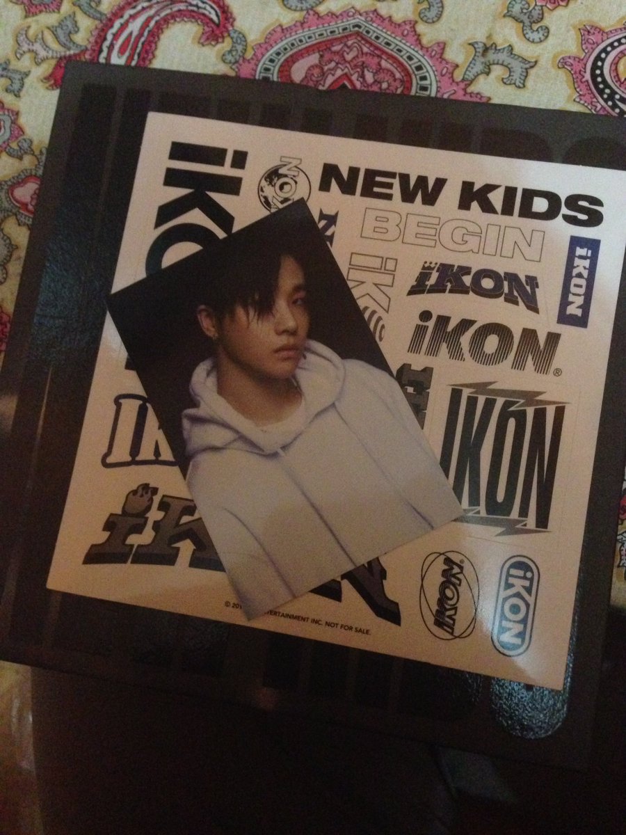 131beanie's tweet photo. @ikontrading wtt
have: pic
want: hanbin (both ver)
ina only https://t.co/DDoYqmkVKu