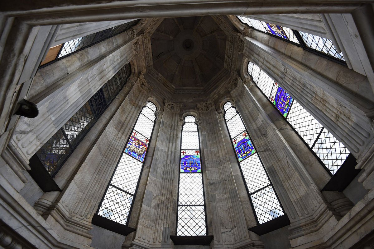 Domani in Cattedrale appuntamento con lo #Gnomone. Osserva il #Sole che passa sul pavimento del Duomo per il solstizio, uno spettacolo unico