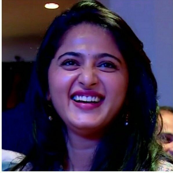 shetty_36's tweet photo. #sweety #AnushkaShetty #11YearsForASF https://t.co/RVwnjefAeQ