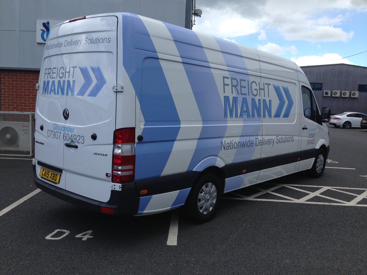 countysigns1's tweet photo. Nice new graphics, blue is the colour! https://t.co/1bYe7irpK5