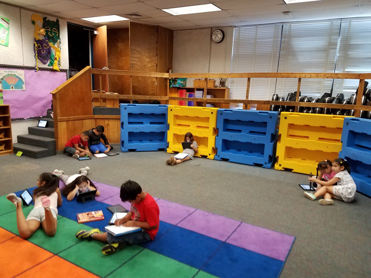 Marjorie Dwyer (@randolphvocal) on Twitter photo Randolph second graders researching Jazz musicians! <a href="/RandolphART/">ms. staley</a> <a href="/randolphvocal/">Marjorie Dwyer</a> <a href="/APSArts/">APS Arts Education</a> <a href="/musicrandolph/">Jennie Gould</a> Randolph second graders researching Jazz musicians! <a href="/RandolphART/">ms. staley</a> <a href="/randolphvocal/">Marjorie Dwyer</a> <a href="/APSArts/">APS Arts Education</a> <a href="/musicrandolph/">Jennie Gould</a>