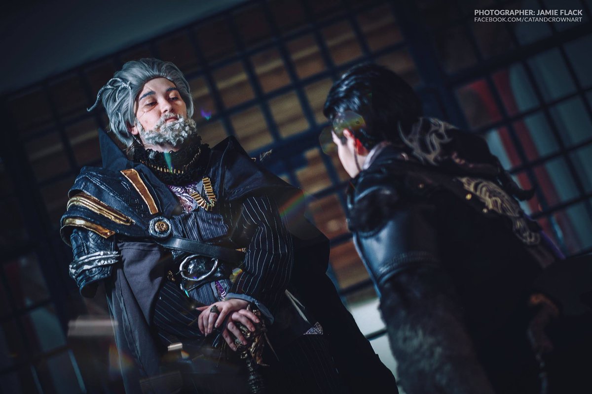 thimbleknight's tweet photo. How soon can the Kingsglaive deploy? 
On your word? At once.

@SayaShinigami's Nyx is incredible, was amazing hanging out at expo. https://t.co/w5ELhmGNyn