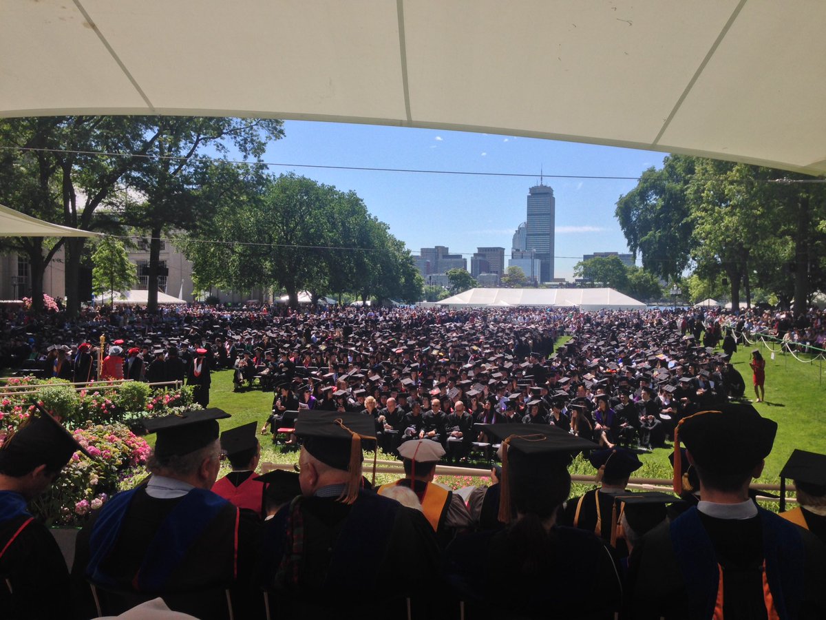 DrDawnMIT's tweet photo. I've got a great view of my students! Congrats #mit2017 !!! 🎉😄 @mitmeche https://t.co/CWFxwUhB2a