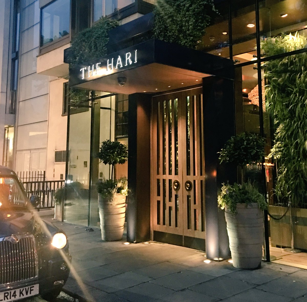 Highly recommended @TheHariLondon #london #londonhotels #places #travel #CoolHunting #hotelsoflondon