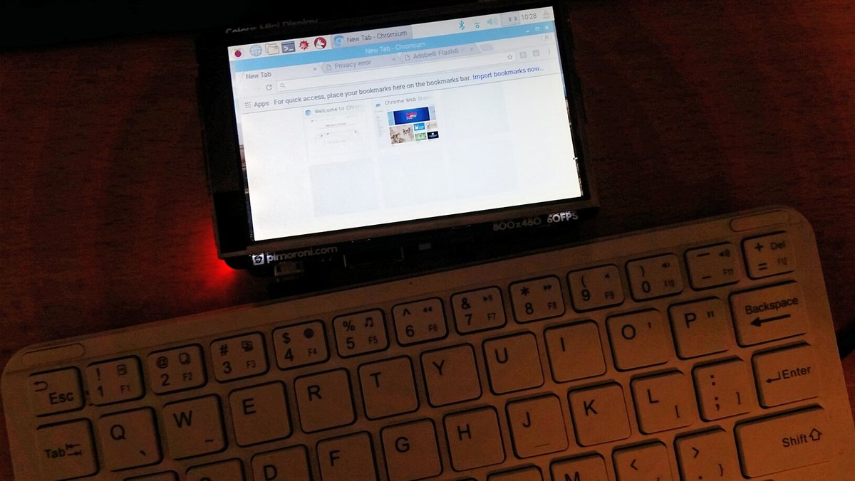 MrGlennJones's tweet image. #HyperPixel is amazing! 😍 @pimoroni @Gadgetoid #raspberrypi