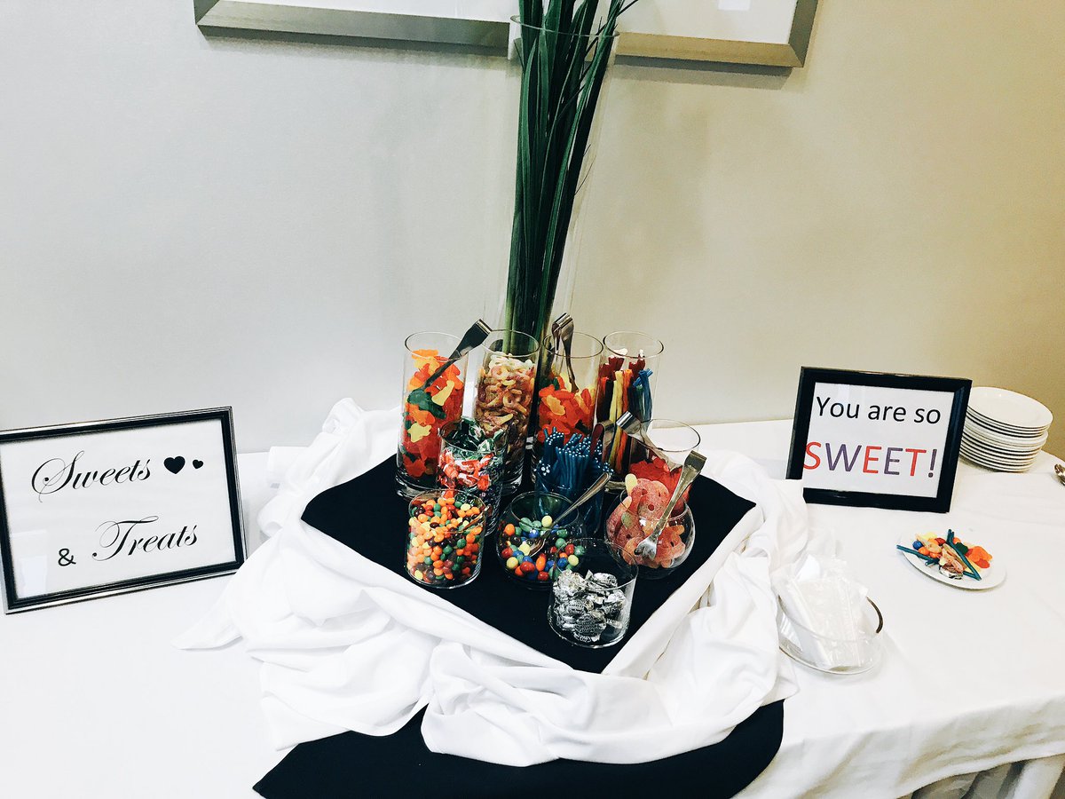 moreirasteph's tweet photo. Afternoon sugar rush at our sales rally #somuchcandy ๐ญ #unbeLEIvableMB #wearesweet https://t.co/fh4FzPobvW