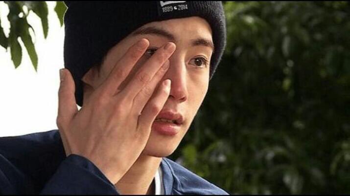 TurkeyfanGot7's tweet photo. Mark Uee kucaklaşması ve gözyaşlarının hikayesi 
-wser
-
- https://t.co/3lyY6ZHPG6