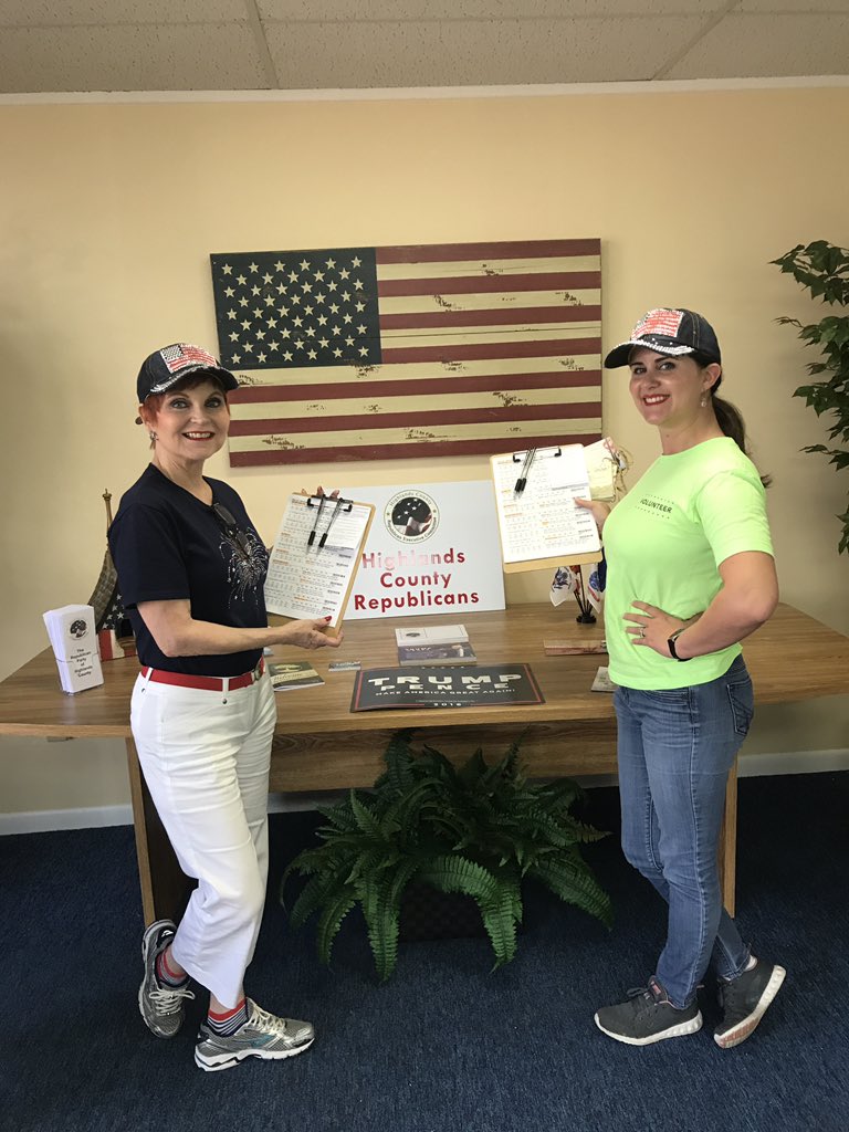 Nilsaalvarez's tweet photo. Out canvassing with our AWESOME Highlands REC Chair today! #GoKathy ! Project #MajorityRed #SeeFLRed 🇺🇸✨ https://t.co/7jhImJvYR3
