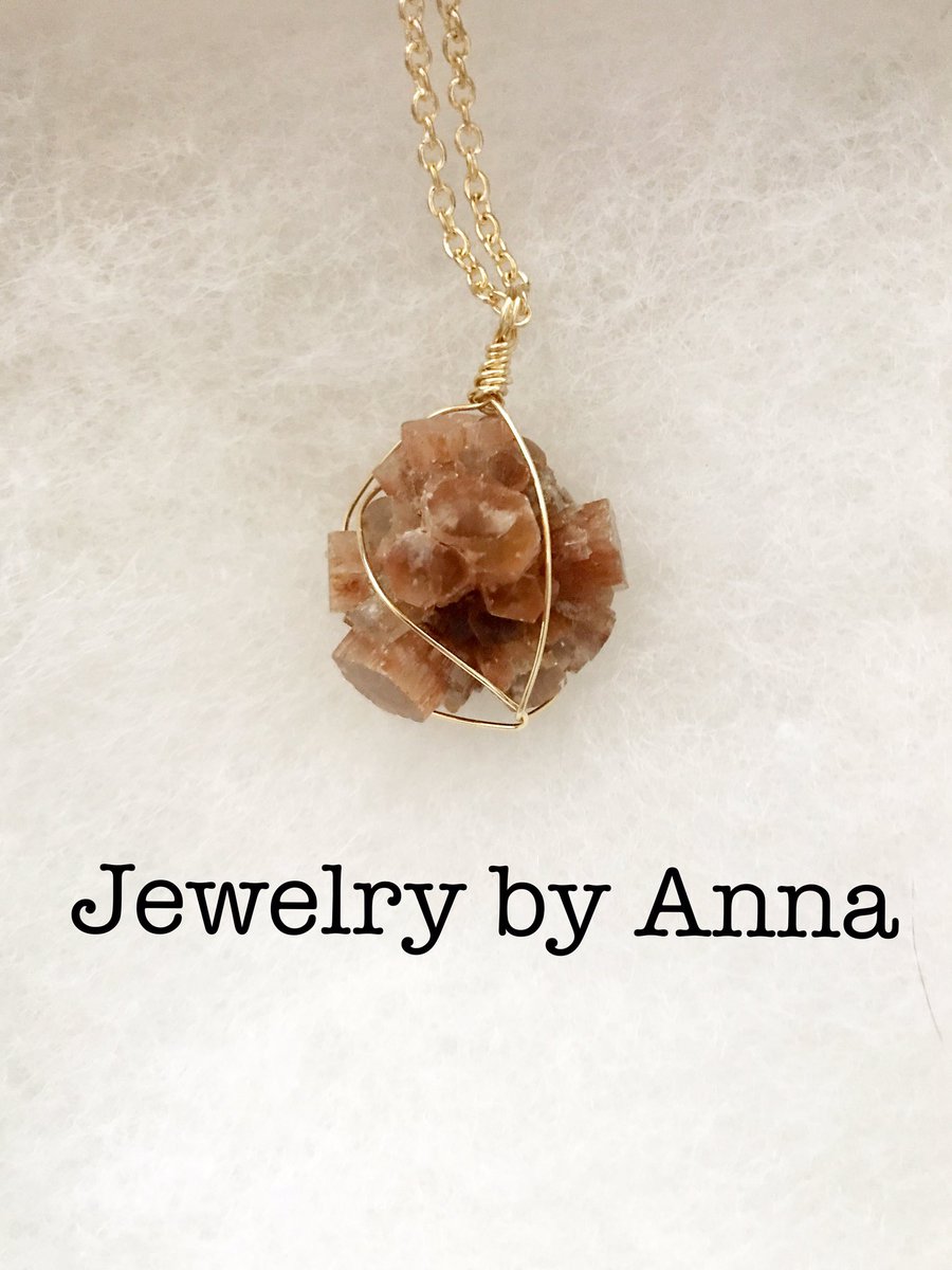 Jewelry_by_Anna's tweet photo. This is an aragonite necklace already listed on etsy under your choice stone necklace! $35 #jewelrybyanna #argonite #naturalstones https://t.co/1kiXEeXGii