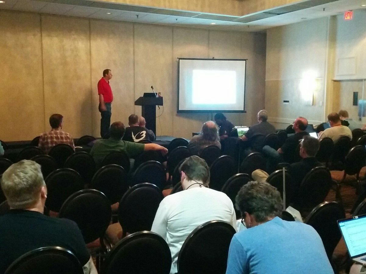 imabug's tweet photo. Rethinking RAID. @SELinuxFest #SELF2017 https://t.co/siDaKJAvJG