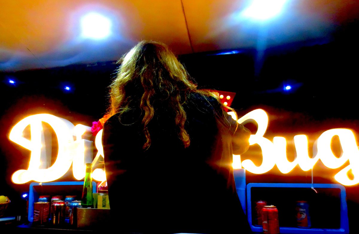 The DISCOBUG is having a ball blasting out your fave tunes! 
#party #popupparty #dance #festival #myminifestival #boogie #disco