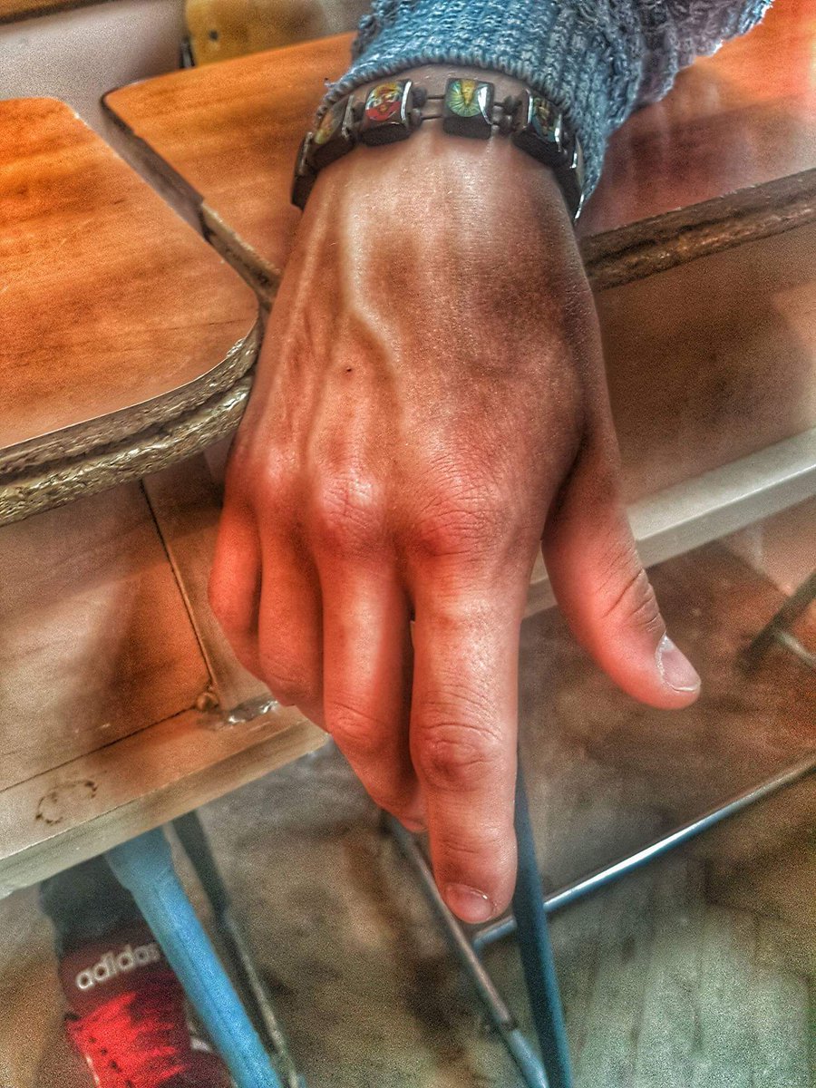 Cezar_Gabriel88's tweet photo. Knockout hand #righthand 💪👏👊💰 https://t.co/wO27frpmfP
