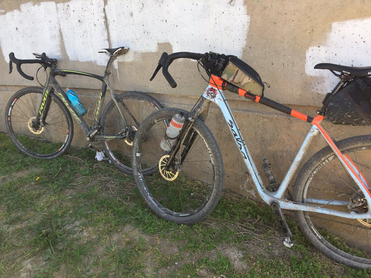 ciclibucatini's tweet photo. SAG backup in Brunswick. 55 miles to go. #CandOinOneDay https://t.co/9vB4H7ZgsW