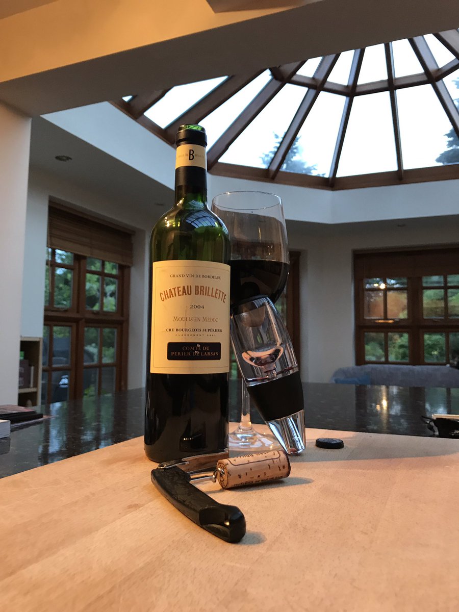 robmacredie's tweet image. @FormerHermit Seemed like a fitting night to christen it 😀. Congratulations, again #firstclassclub