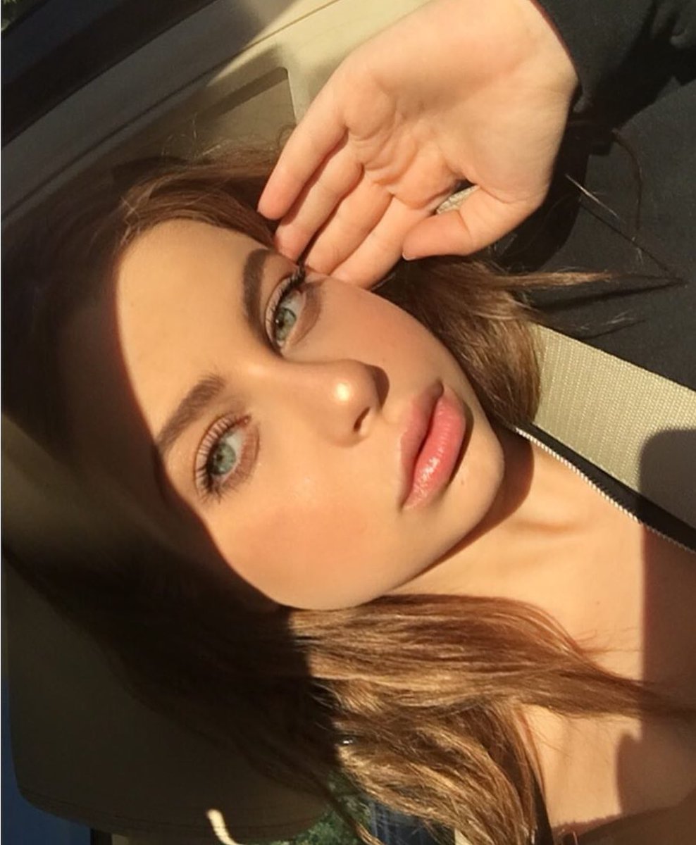ellisewtms's tweet photo. g'morning https://t.co/RmdKTsBj8n