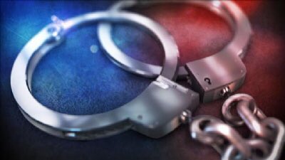 SAPoliceService's tweet photo. #sapsWC Joint efforts &amp; swift action by police &amp; security lead to speedy arrest of suspect  &amp; recovery of stolen truck in Brackenfell ME https://t.co/6nRX30YPCh