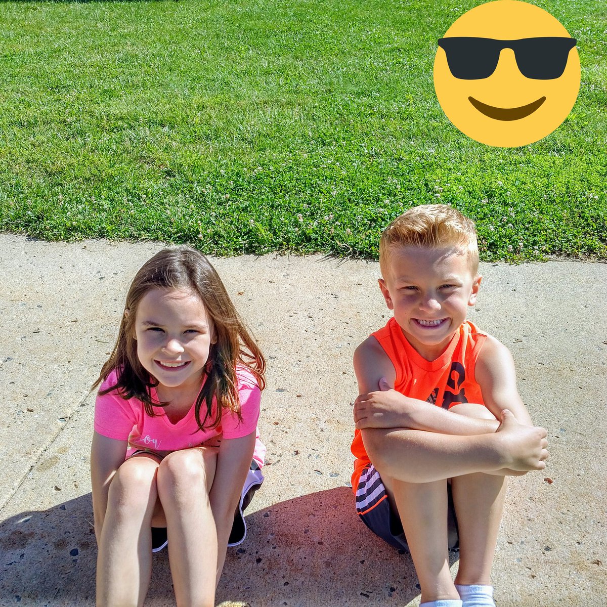 MrsChambersBME's tweet photo. The best of friends   #lastdayfun  #readyfor2ndgrade  #inseparablebuddies  #BME https://t.co/mWhTO8Yj7I