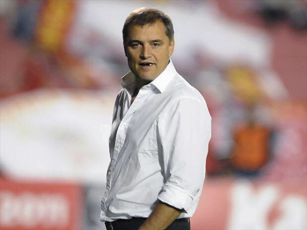 BoedoAzulgrana's tweet photo. AHORA. Diego #Aguirre sigue en #SanLorenzo por un año más. https://t.co/Zd7h4kaq5Z
