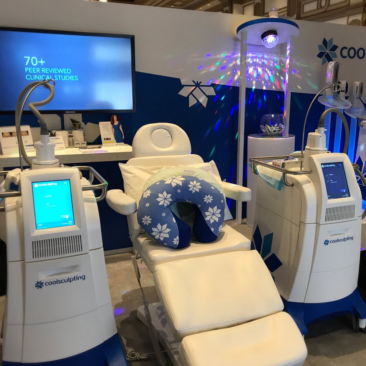 CoolSculpting's tweet image. Visit our #CoolSculpting booth to learn how you can take your practice to the next level! #VCS2017 #CoolSculptingPro