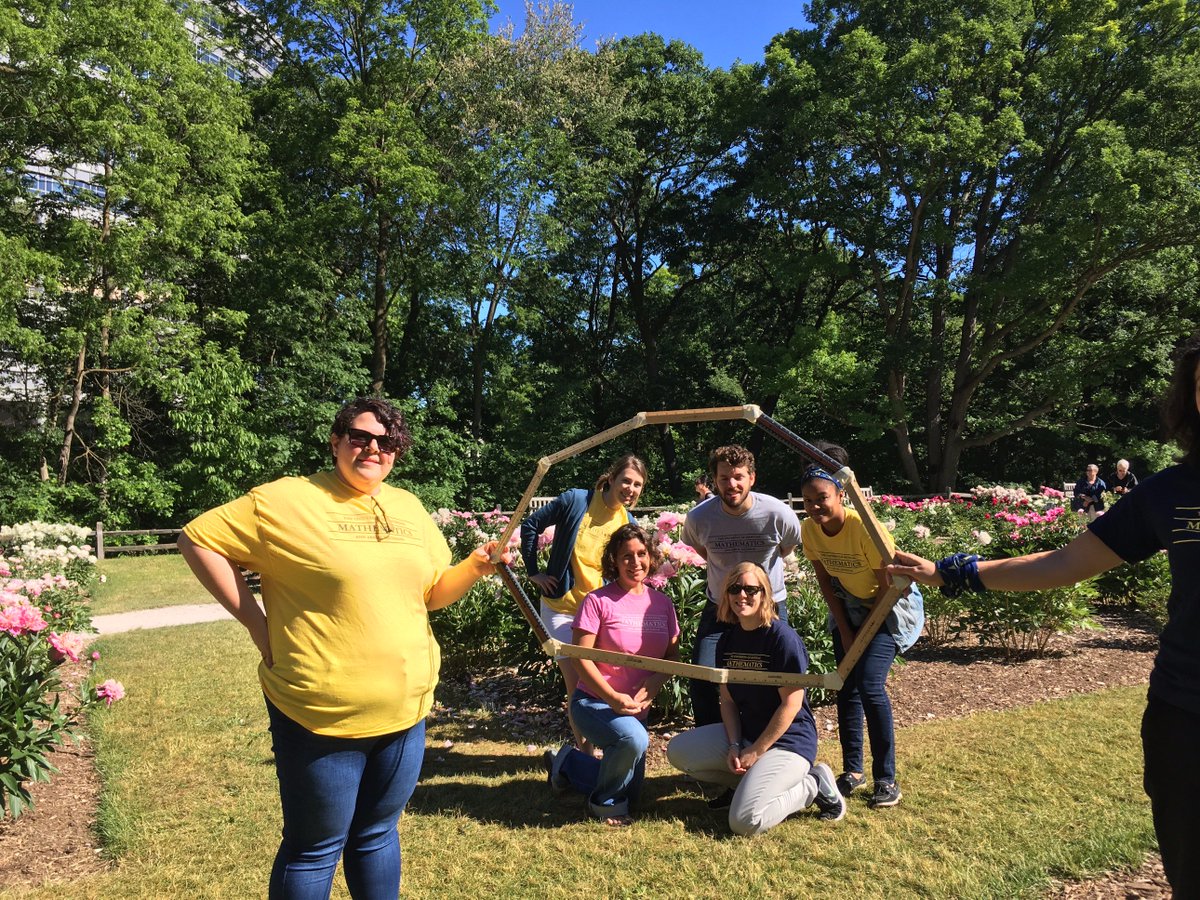 umichMath's tweet image. #LSA200 #Week5BSH #LSAMath200 MATH RULES!!!