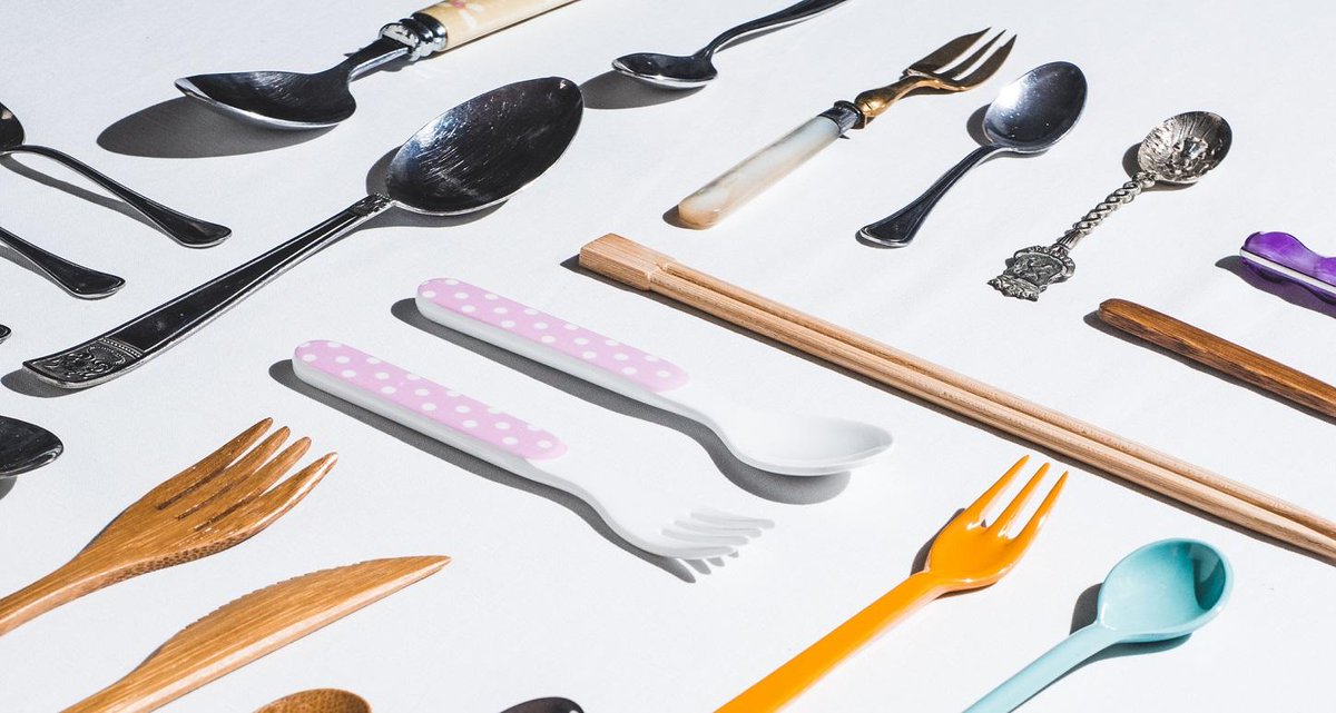 Een (niet zo) kleine geschiedenis van het ritueel dat ‘samen eten’ heet:

goodfoodtour.nl/see/een-niet-z…