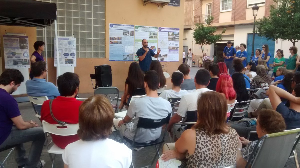 UTM154's tweet photo. @UTM154 haciendo posible el #AprendizajeAcción en #Benicalap, así como @Ingenio_CsicUpv @ccd_upv y @ISColectiva @SandraBoni4 https://t.co/K2PoruxfMY