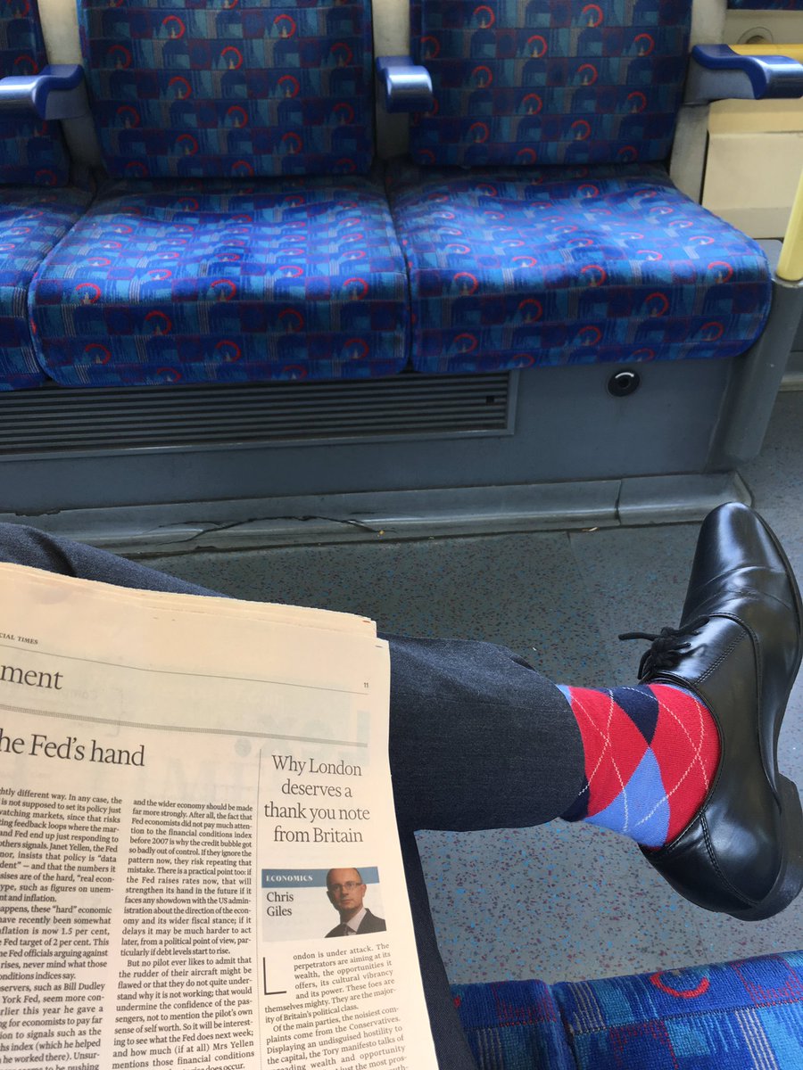 FTonthetube's tweet photo. #TGIF @FTonthetube  @MonopolyUK https://t.co/pwpLA3LnxH
