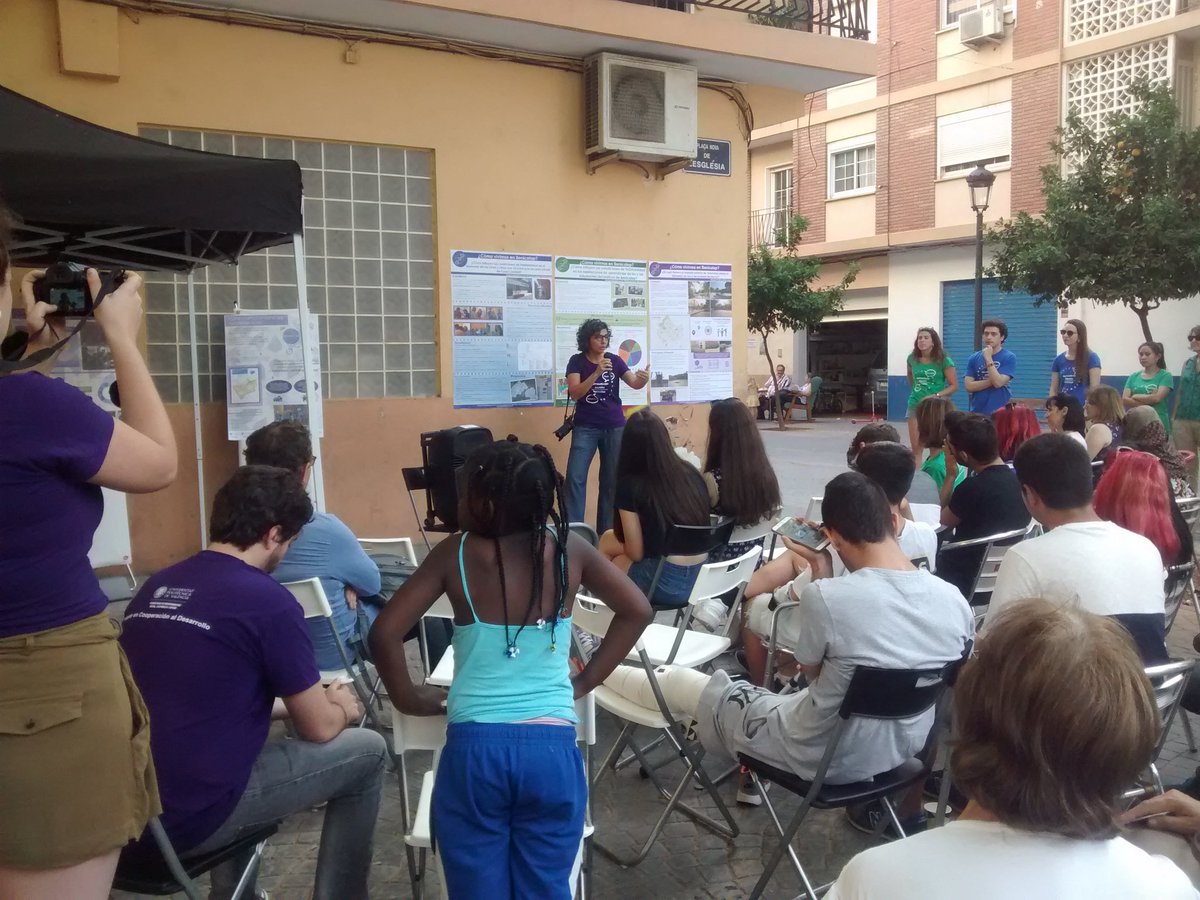ISColectiva's tweet photo. Desde #MasterCooperaciónUPV hablan del papel de la universidad como agente de #cambio y experiencias #AprendizajeAcción #EsTransformadora https://t.co/QHZAxz29Fg