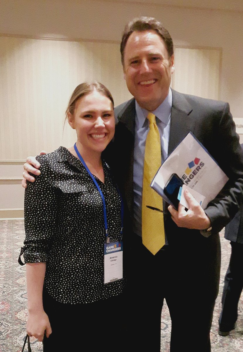 Changing the Game today! Awesome meeting <a href="/JoeNiego/">Joe Niego</a> at the Game Changers #buffini event