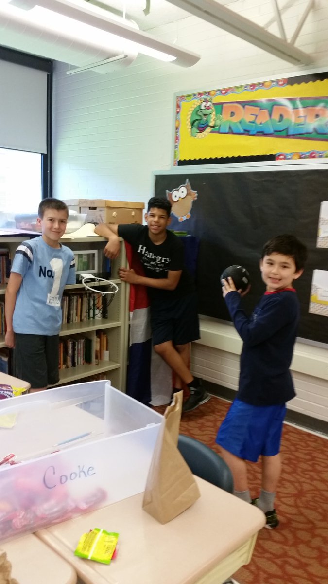 mdoherty314's tweet photo. A great time was had by all playing games @ChurchvilleElem 6th Grade Carnival! #FunMathGames #WayToGo6th Grade @CouncilRockSD https://t.co/ABW9c2wr7g