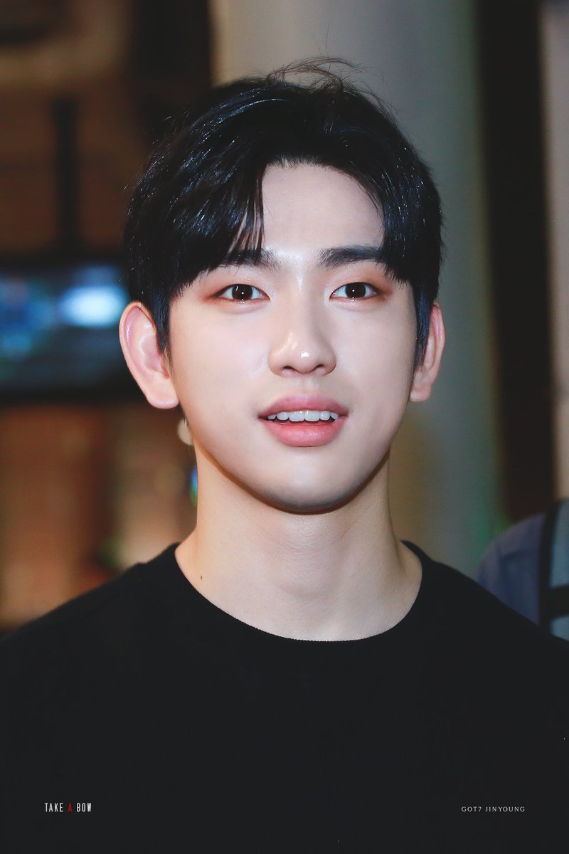 taepyeonga's tweet photo. He did eyemakeup better than me tbh lol #jrjyp #parkjinyoung #박진영 https://t.co/49nLZp8R4P