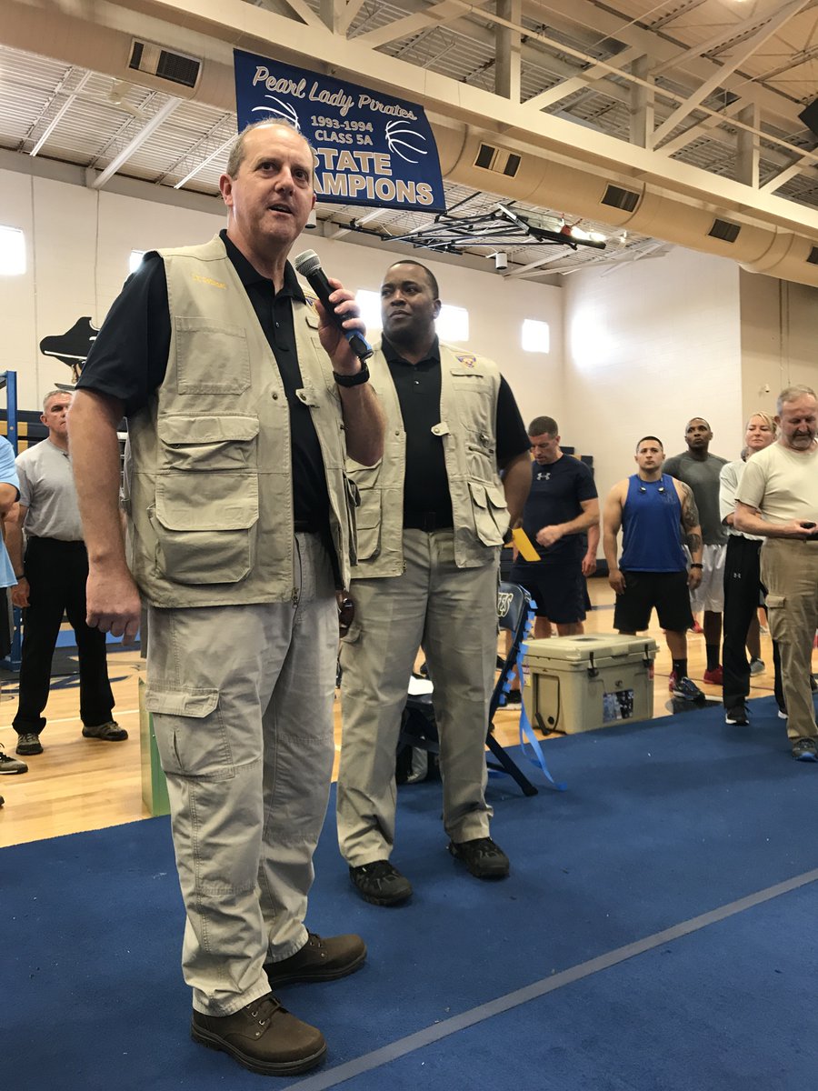 lawfitchallenge's tweet photo. The MHP Col &amp; Lt Col came to cheer on the competitors this morning! #LawFit2017 https://t.co/nxONtHKNbe