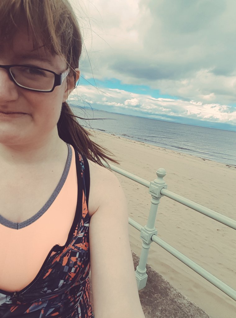 loucam90's tweet photo. Less talk, more action 
#gorun #noexcuses #training #getout #promrun #sunshine https://t.co/R0HKhkShrf