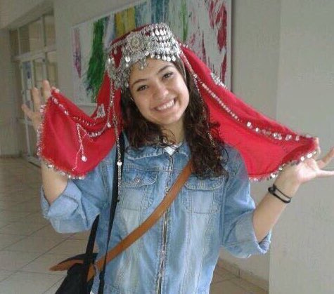 Ocağına ateş düşürenlerin, gülüşü,nefesini,sevincini,ideallerini ve ömrünü çalanların allah belasını versin! #AybuekeYalçın