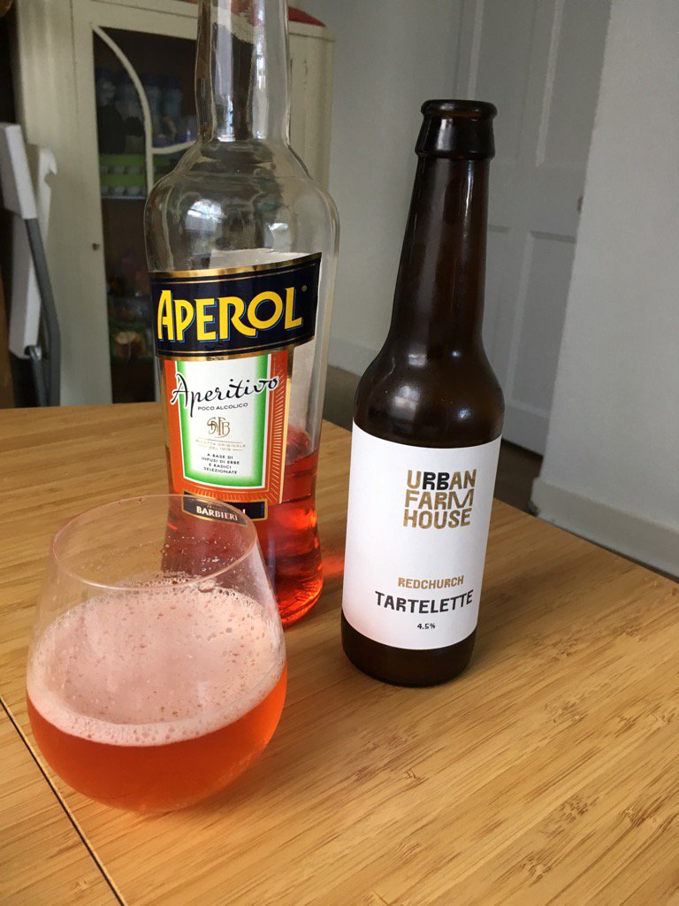SOMABeerCo's tweet photo. @RedchurchBrewer very good friends #beercocktail #sourbeer https://t.co/H9YUYXQfLt