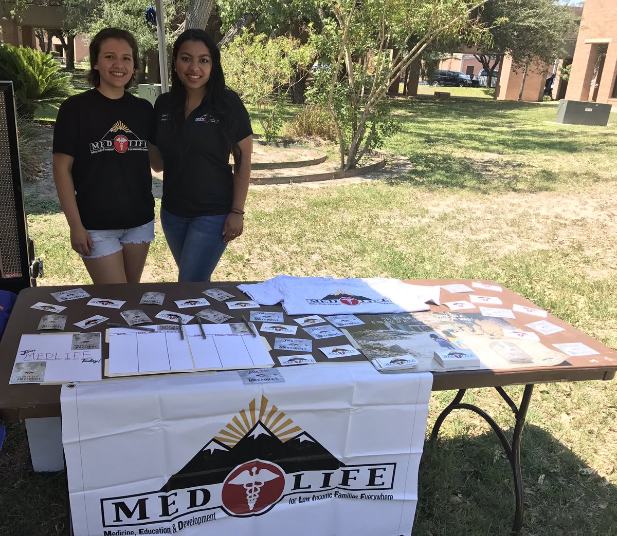 medlife_rgv's tweet photo. Check us out at the UTRGV New Student Orientationπ #classof2021 #utrgvorientation https://t.co/btHPrs6An0