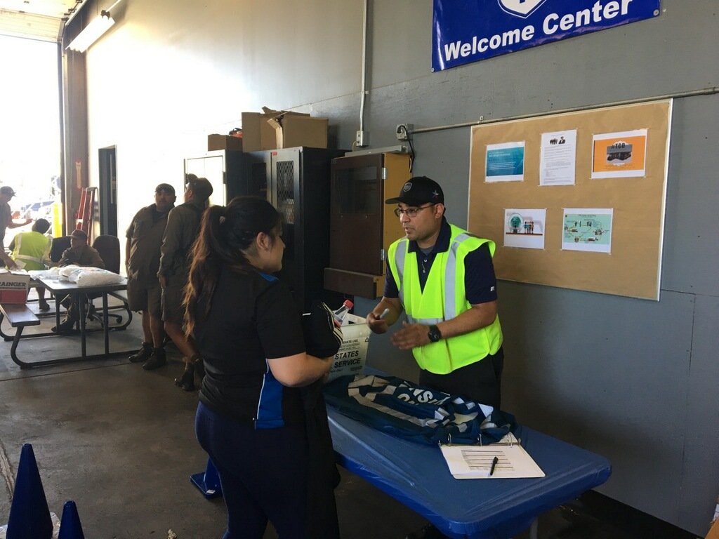 El Paso Blue to Brown Check in and Out