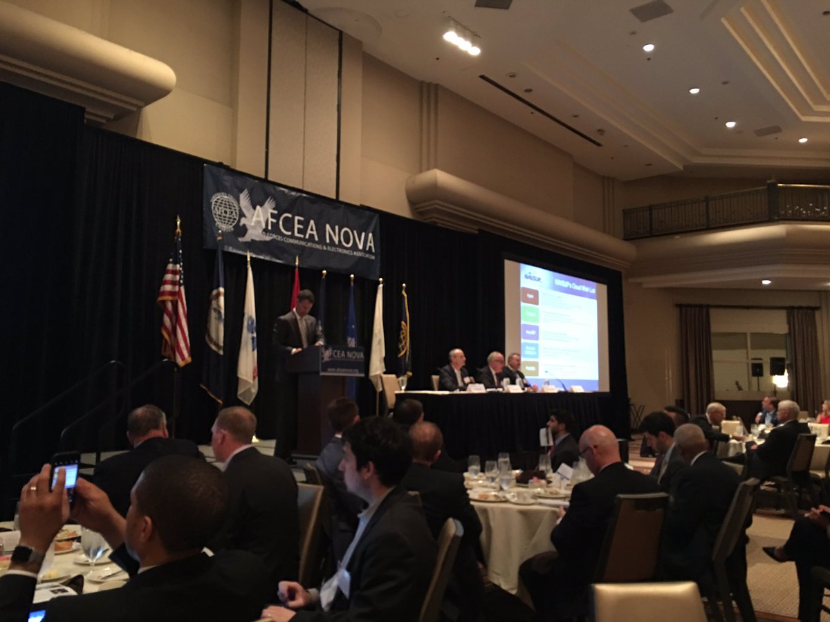 MA_LLC's tweet photo. At @AFCEANOVA Cloud Panel with Sr IT leaders Greg Garcia USACE CIO, Kurt Wendelken NAVSUPSYS N6, Jason Howe SAF/A1X, &amp; Bill Marion SAF/CIO. https://t.co/IMl6erM5rk
