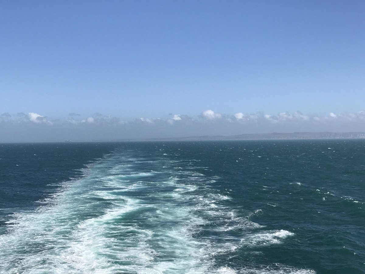 hhsmfl's tweet photo. Au revoir, France!  #HHSinFrance https://t.co/CGtRf0XbAS