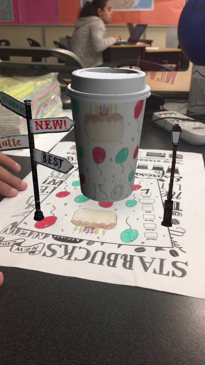 Young_8s's tweet image. Thanks @MrSoclassroom for the great #canada150 activity #studentdesigned @Starbucks