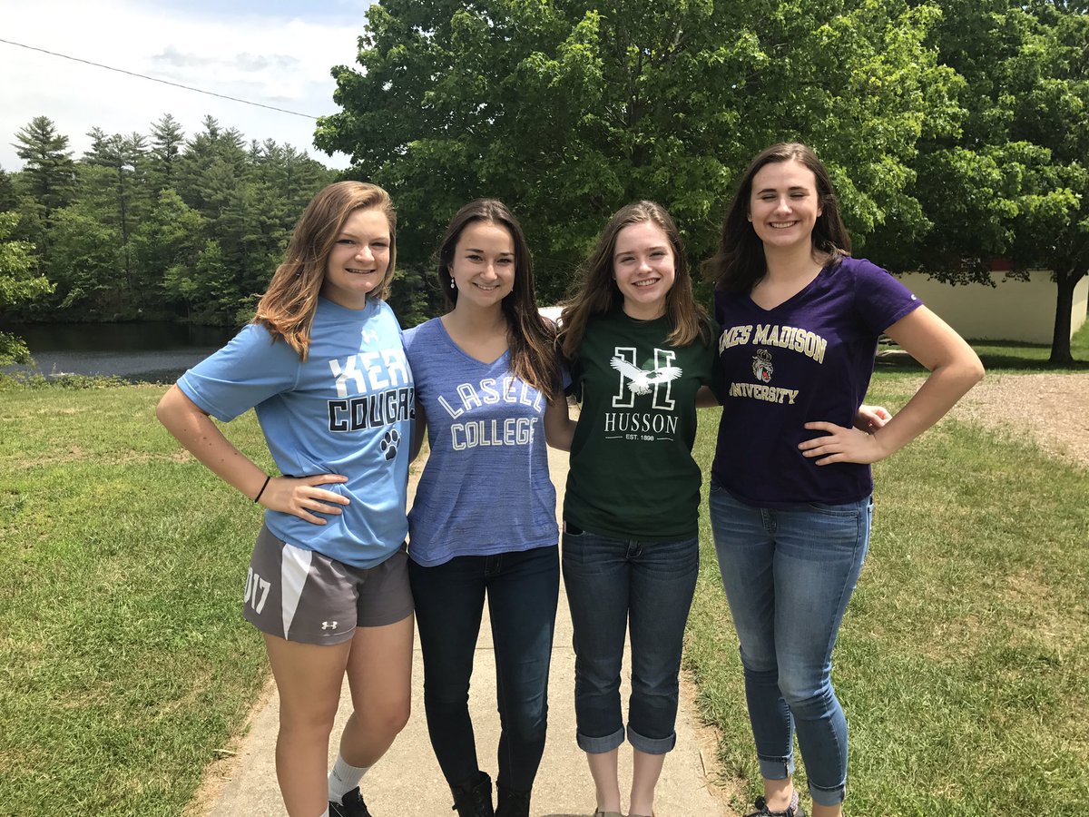 sanford_xc's tweet photo. We found some of our seniors representing their future schools today at the senior picnic!!! https://t.co/XG4cxJkw53
