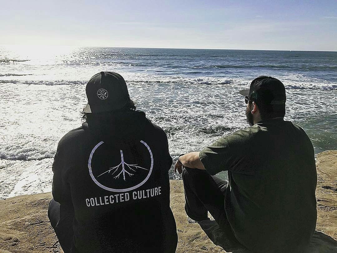 Unitree_CA's tweet photo. MORE than musicians..We're Brothers.🙏✊ #unitree #unitreemusic #Unitreefamily https://t.co/vkMQx0Y0iV