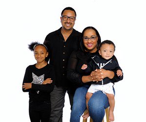 PLAYBOYDEE's tweet photo. @DigiDogs I submitted my family to your SAG spot on LAC we are the Collins family my SAG# 10571107 https://t.co/MraCOPYsnr