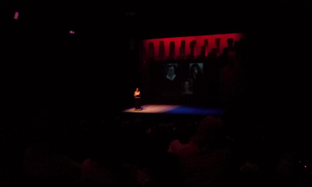 Simona Rybáková talking in #jornadasCDN: design process in movie about Milada Horáková. Great #Czech history thanks to <a href="/centrocheco_es/">Centro Checo de Madrid</a>