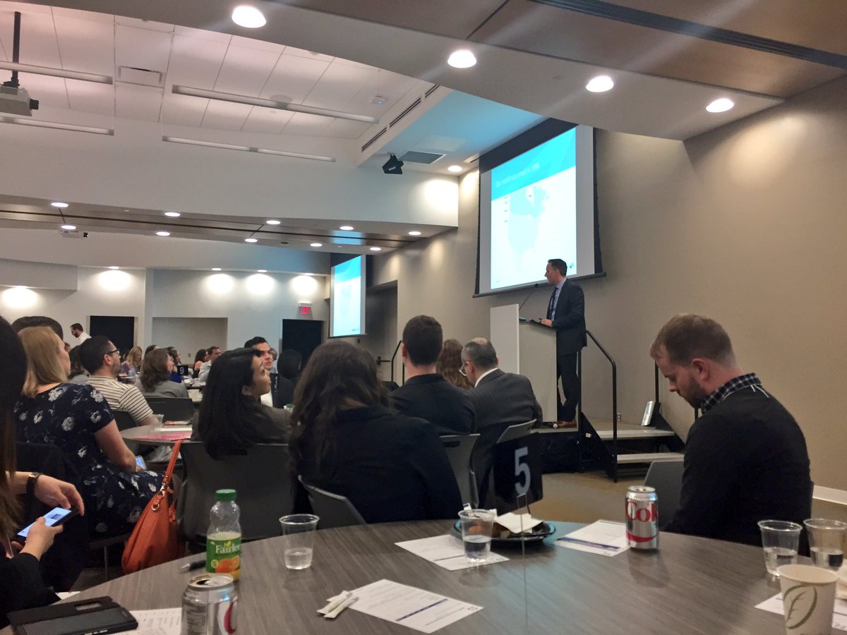 diba_pr's tweet photo. Culture is at the heart of @WestJet success #TAHSN2017 https://t.co/7te1tsxNcY
