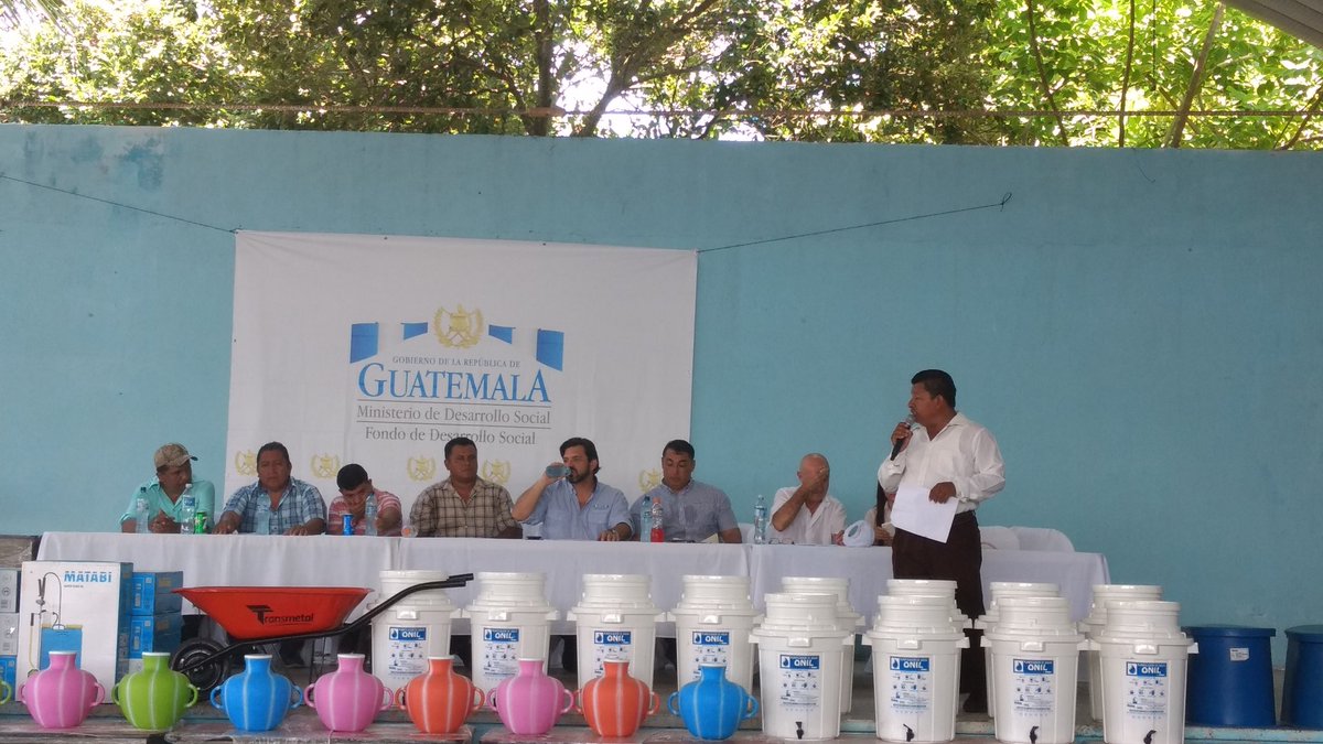 Dando la bienvenida a las autoridades gubernamentales, MONTERRICO invita a dar gracias a Dios y a las personas que hicieron su esfuerzo