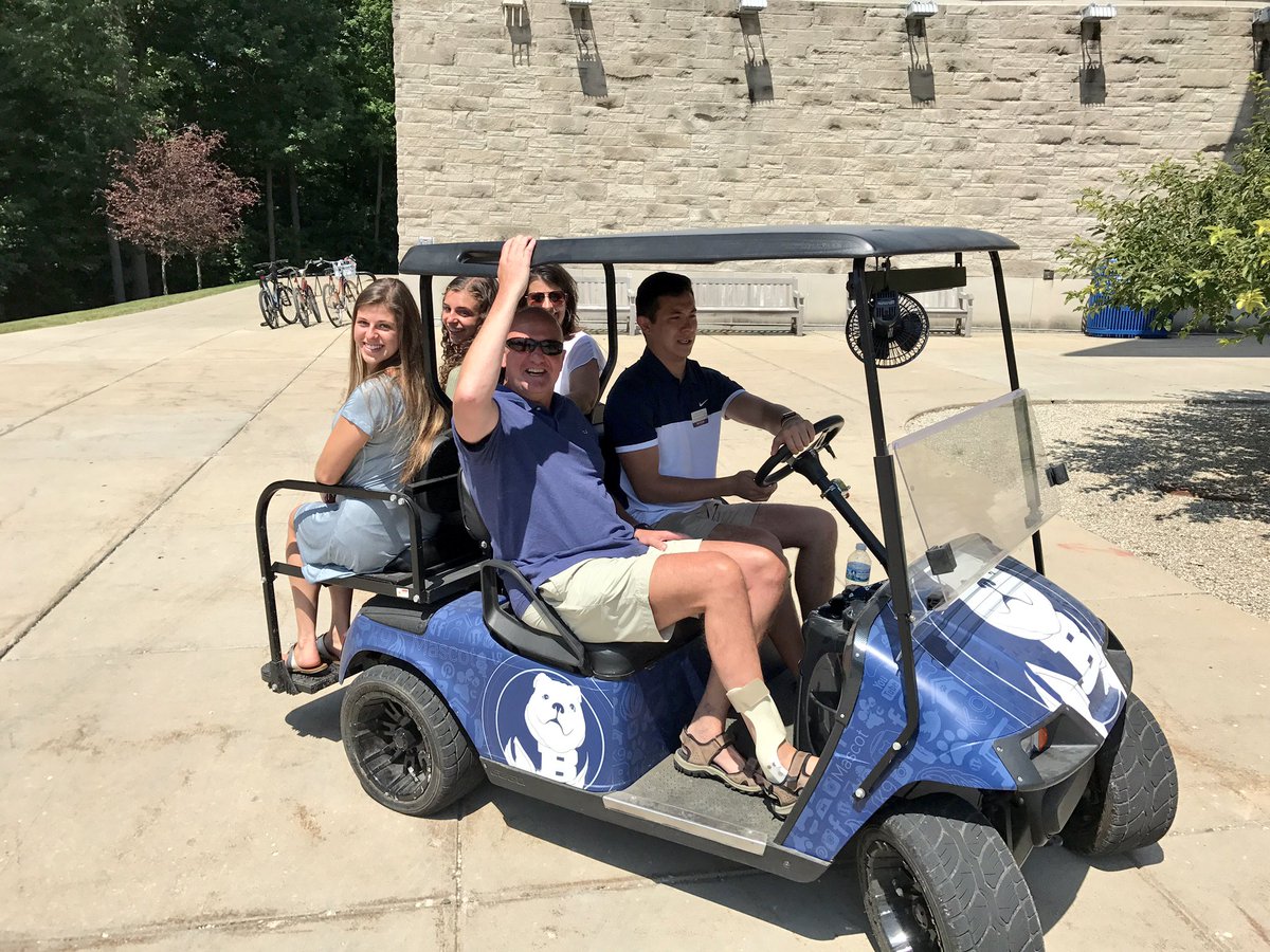 RichNye13's tweet image. Ironic that fmr #OhioState coach Thad Matta on #Butler campus on day @ChrisHoltmann leaves to replace Matta. Daughter considering #Butler.