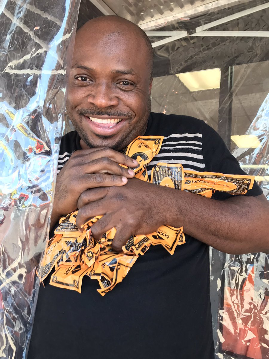 vtruongcao's tweet photo. Winning be like.. get that #BoostMoney #CASH 🎉💰👌🏼 #PhillyPOWER #VIP #SwitchHappens @SPG_Simonson @JayMiglionico @SMcgowan763 @marielam1981 https://t.co/5WqyR87Zc7