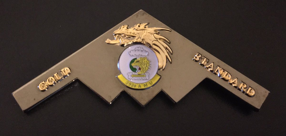 starscoin's tweet photo. #b2 #stealth #bomber #challengecoin I designed for #USAF 393d Aircraft Maintenance Unit https://t.co/afcPeTgIGp