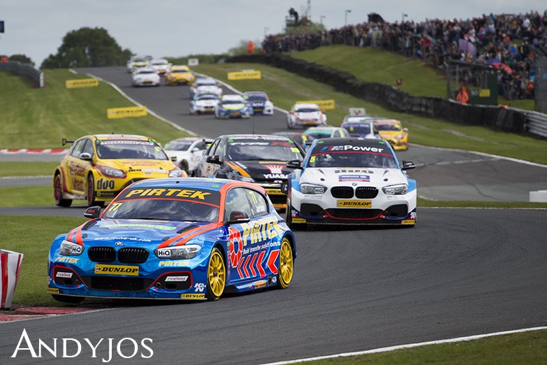ANDYJ0S's tweet photo. More images from the @DunlopBTCC  @Oulton_Park https://t.co/BhuyOhf8o6